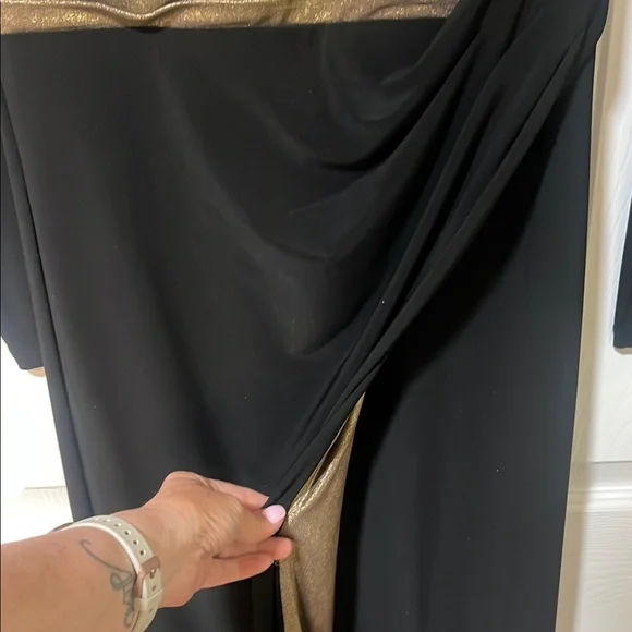 Lauren Ralph Lauren formal evening dress Black & gold long sleeves  size 6 - Picture 8 of 9